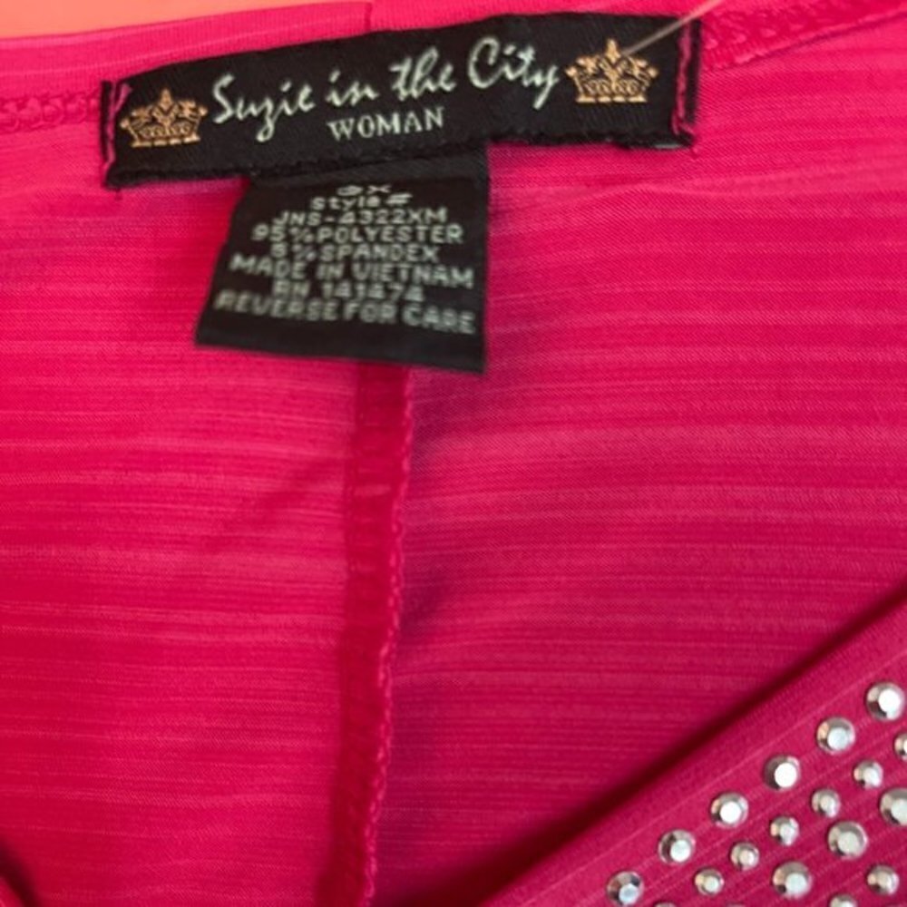 Suzie in the City Plus 3X Pink Studded V-Neck Short Sleeve Top - Picture 6 of 6